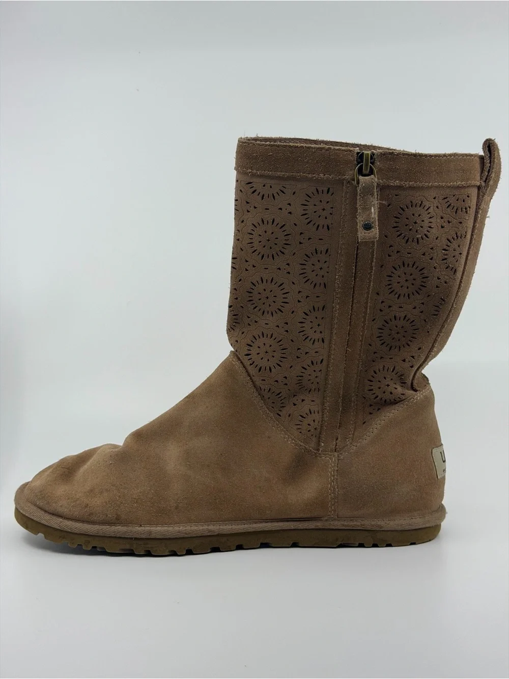 UGG Lo Pro Marrakech Boots Chestnut Suede Sheepskin Laser Cut Side Zip Women's 9